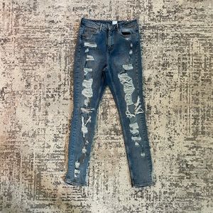 Distressed High Rise Skinny Jeans